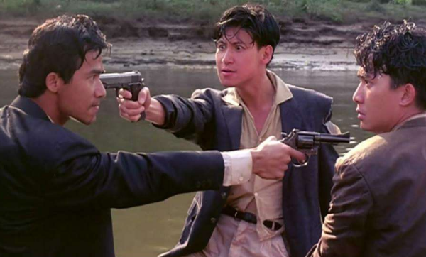 香港十大经典枪战电影：90年代的多部经典作品上榜