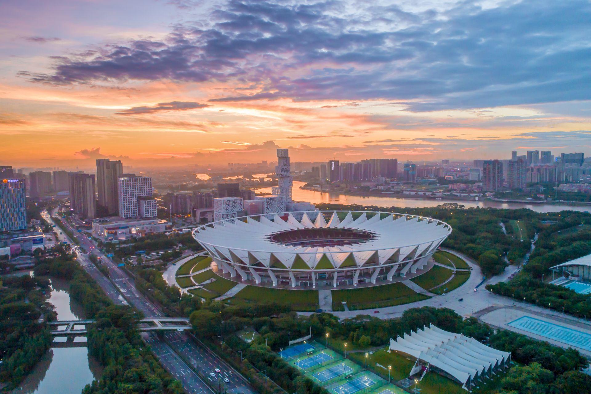 珠三角是指哪几个城市（珠三角哪座城市最适合落户?）